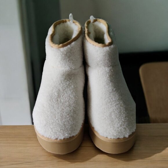 NEW!! - AMERICAN EAGLE Cozy Platform Booties - SIZE 8 - Picture 5 of 7